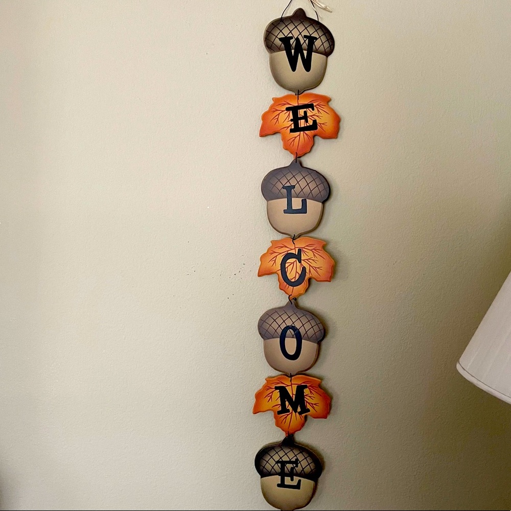 WELCOME SIGN- Autumn hanging sign